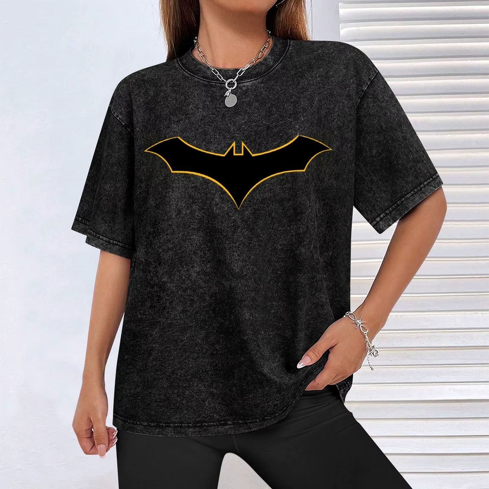 T-shirt imprimé avec symbole de chauve-souris, renaissance, Streetwear