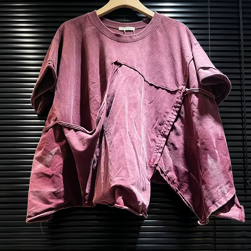 DEAT 2026 T-shirt d'été déstructuré et délavé avec patchwork