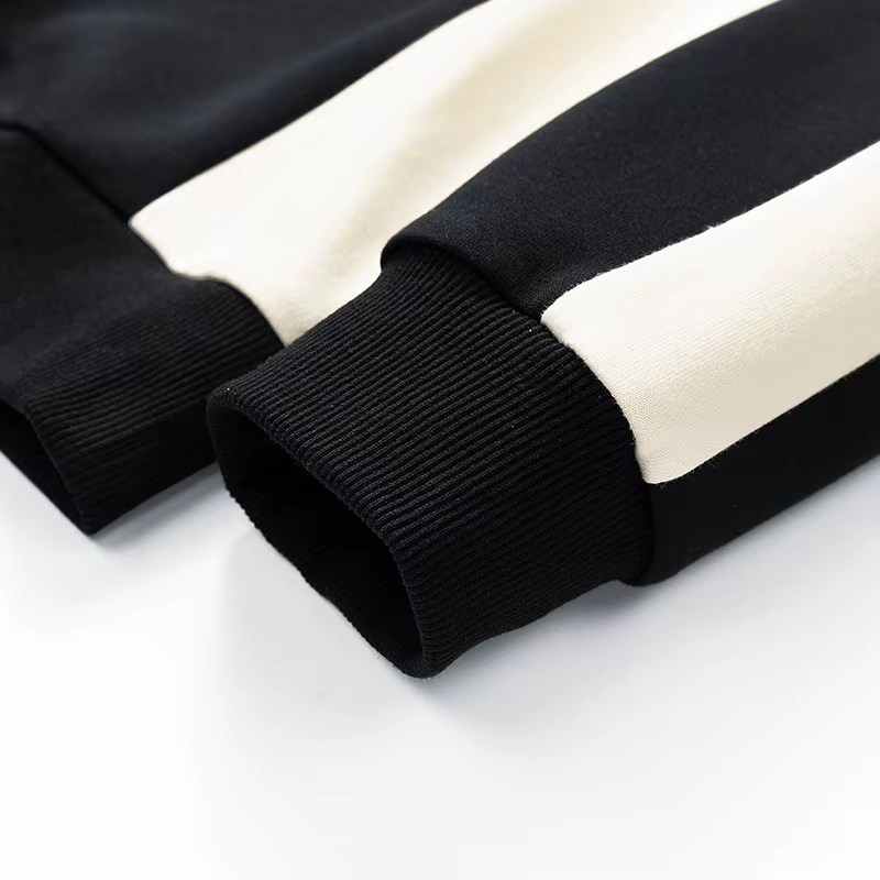 Sweat-shirt à capuche noir pour hommes