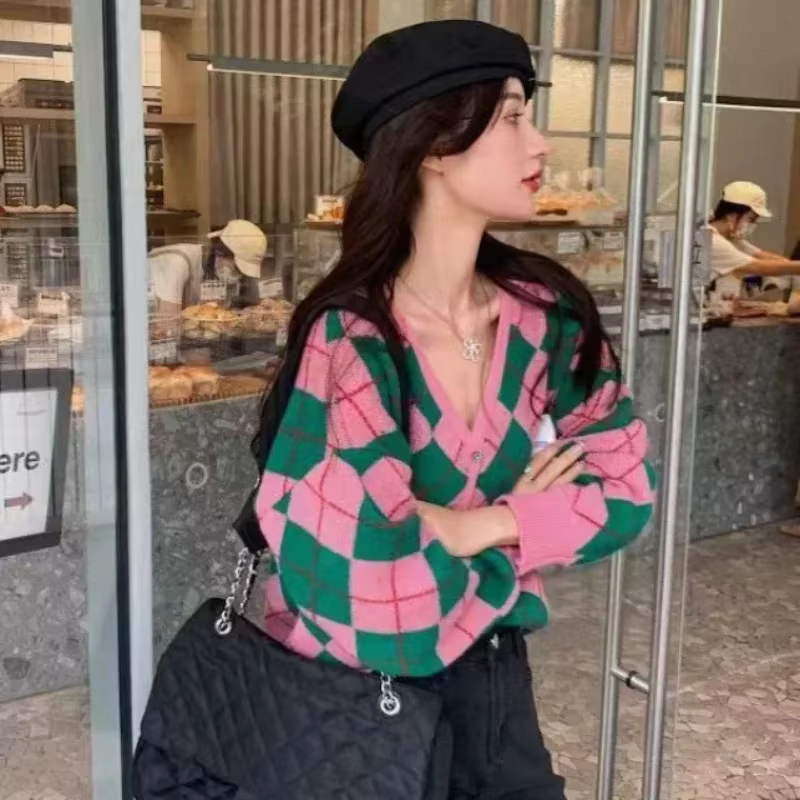 Hauts en tricot pour femme à carreaux vert col en v pull