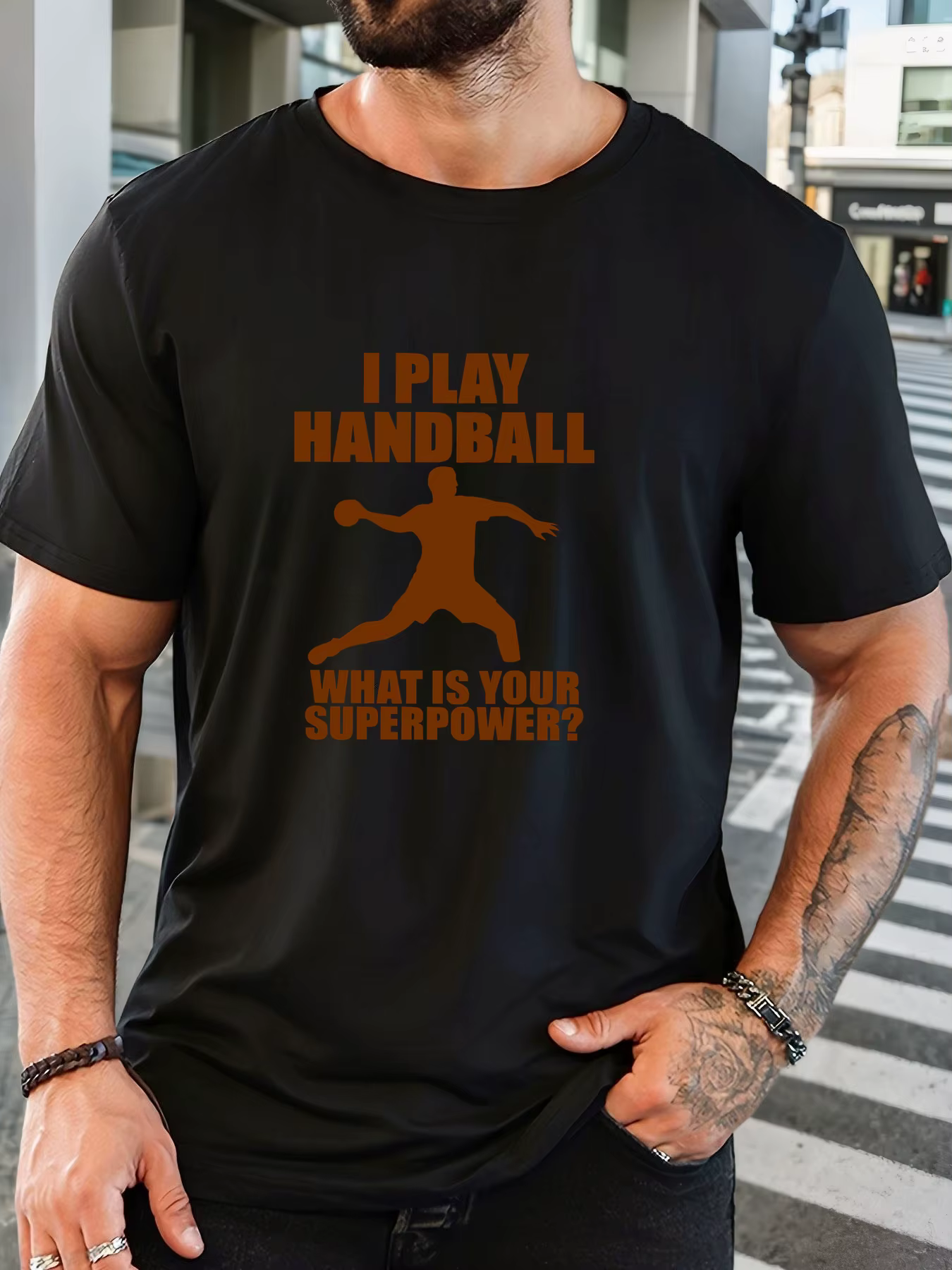 T-shirt noir à col rond pour homme, avec silhouette de joueur de handball marron, slogan sportif « I Play Handball », en coton doux, décontracté, pour le quotidien