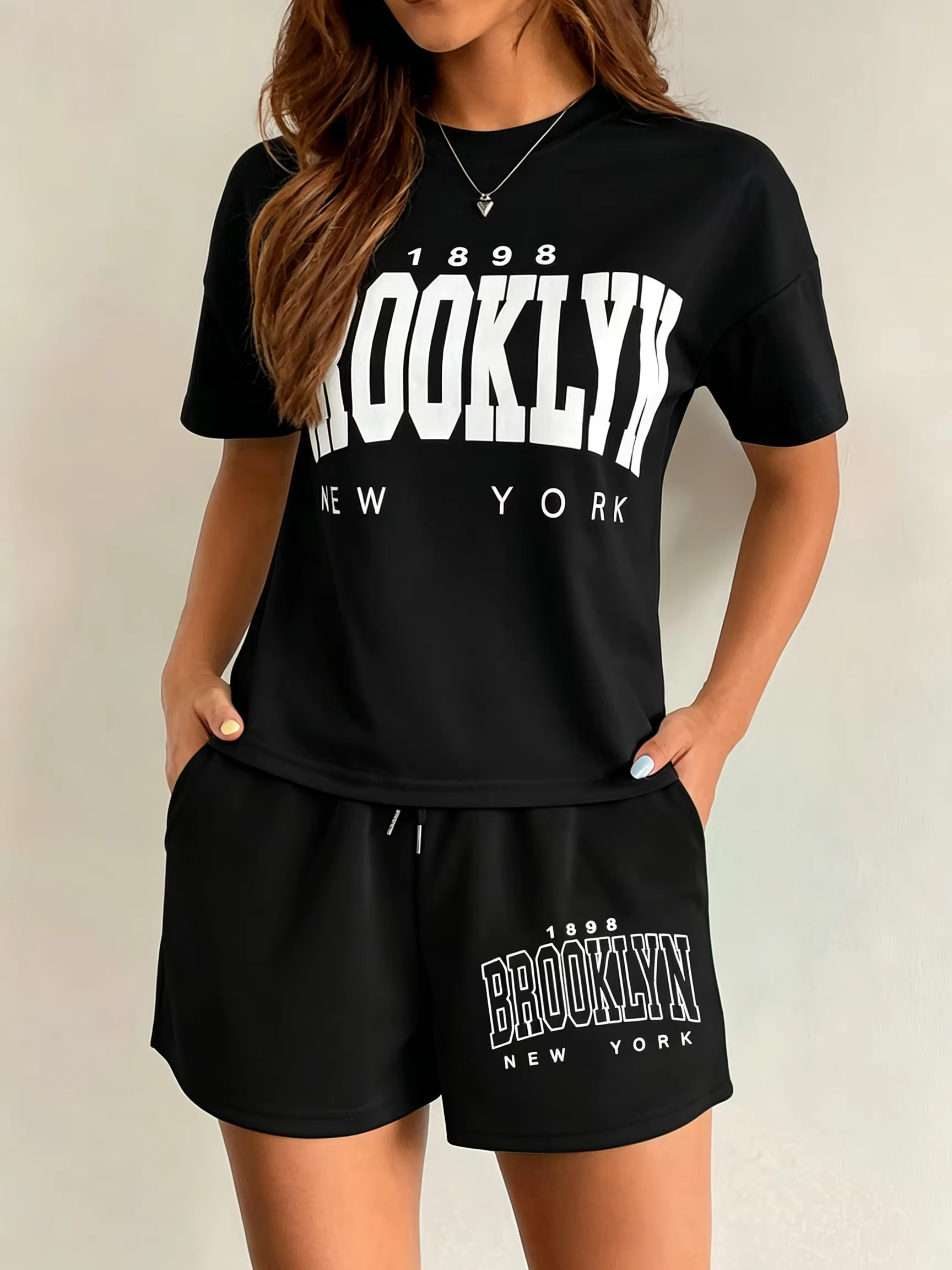 Ensemble t-shirt et short à manches courtes pour femmes