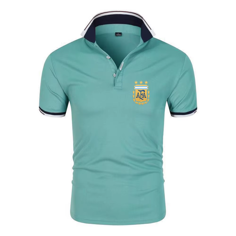 Le nouveau polo six couleurs pour hommes d'Argentine convient à l'été et présente des manches courtes en coton avec un design tendance.