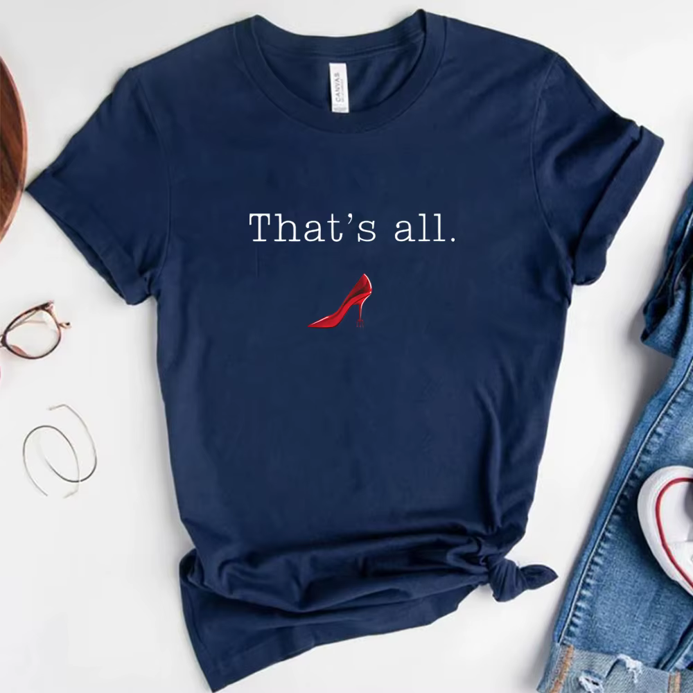 T-shirt tendance à manches courtes « The Devil Wears That's All » avec citation de Miranda Priestly – Collection 2026 « Fashion Boss Lady »