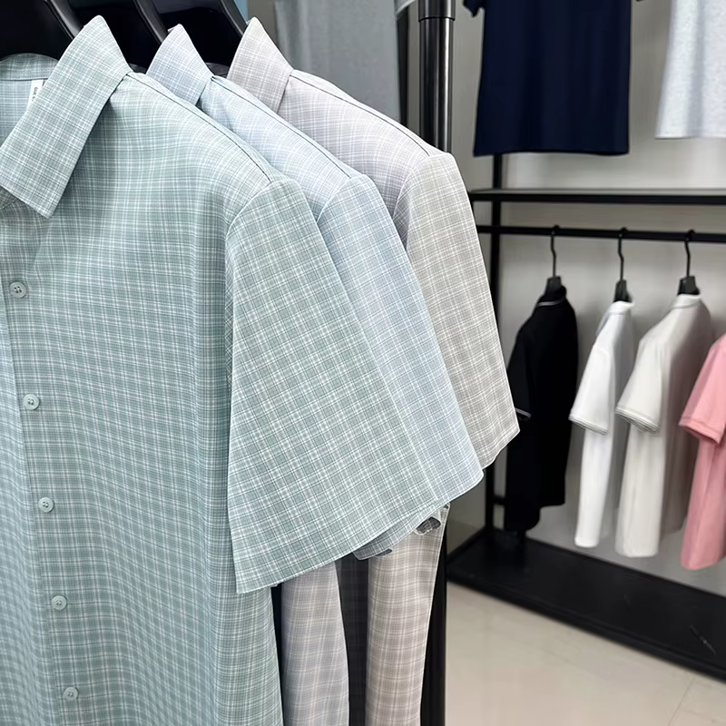 Chemise à carreaux à manches courtes pour homme