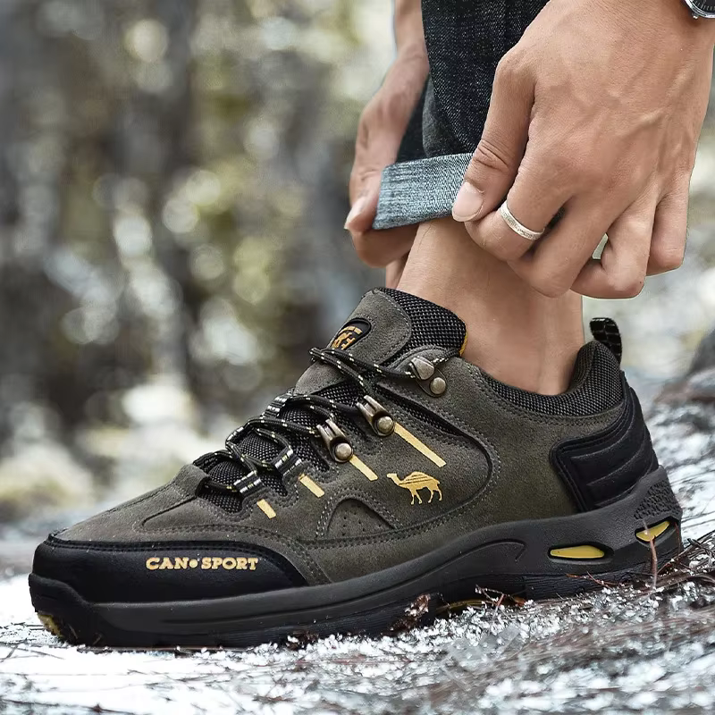 Chaussures de randonnée pour hommes de haute qualité, chaussures de marque d'automne et d'hiver de plein air pour hommes, bottes de Trekking de montagne imperméables, chaussures d'athlétisme d'escalad