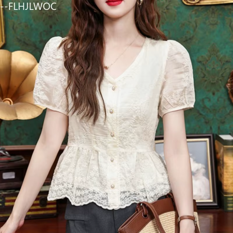 Peplum hauts chemisiers nouvelle mode femmes été à manches courtes mignon doux filles broderie dentelle rétro Vintage haut bouton chemises