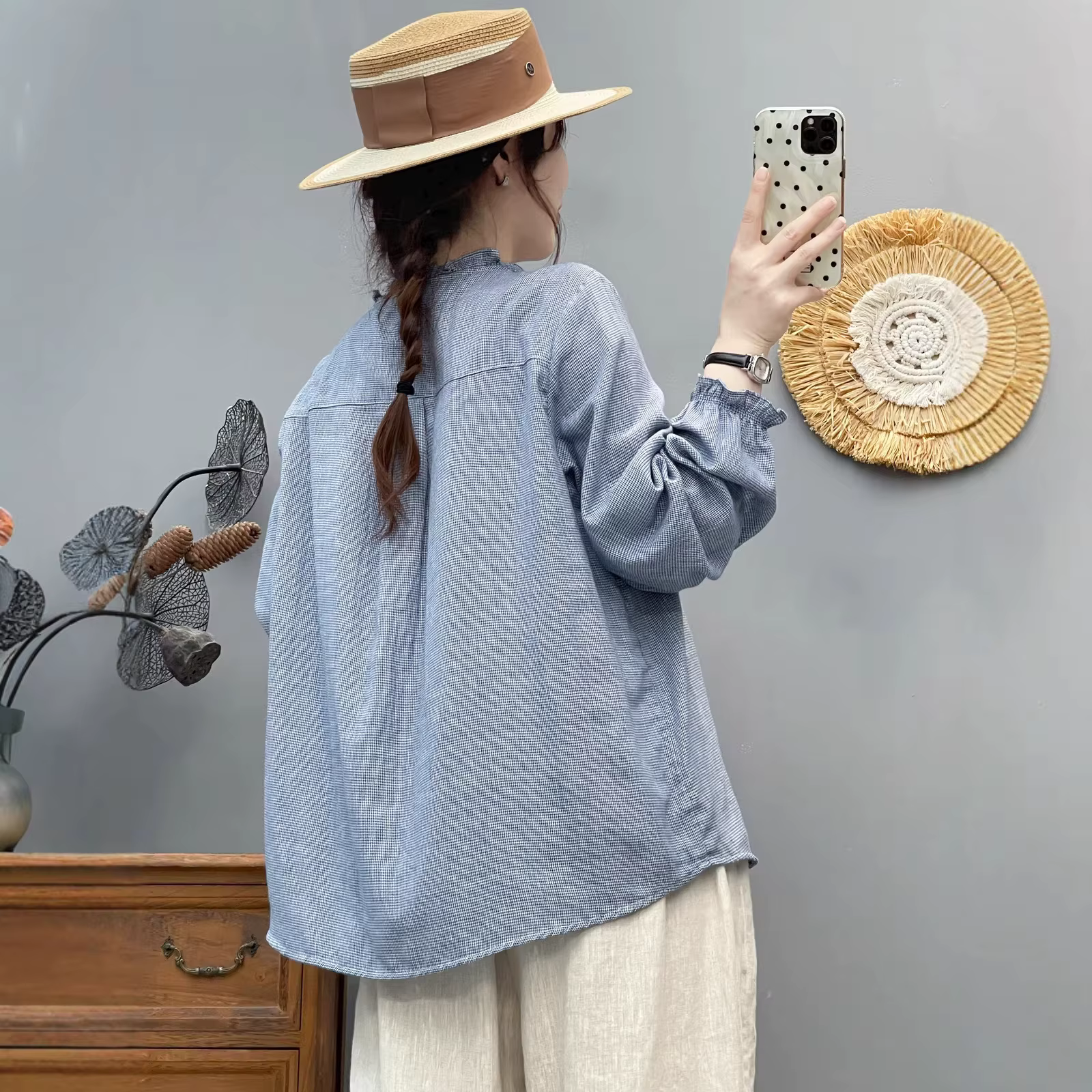 Chemise en coton à manches longues et col en dentelle élégante pour femme