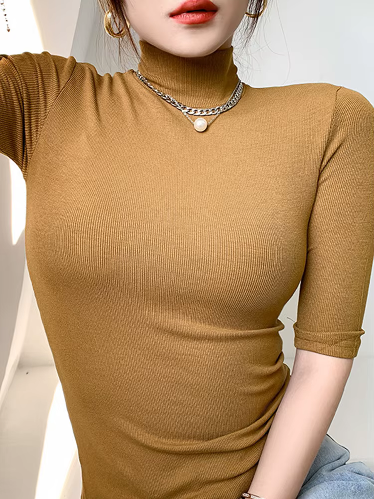 T-shirt col roulé manches courtes femme