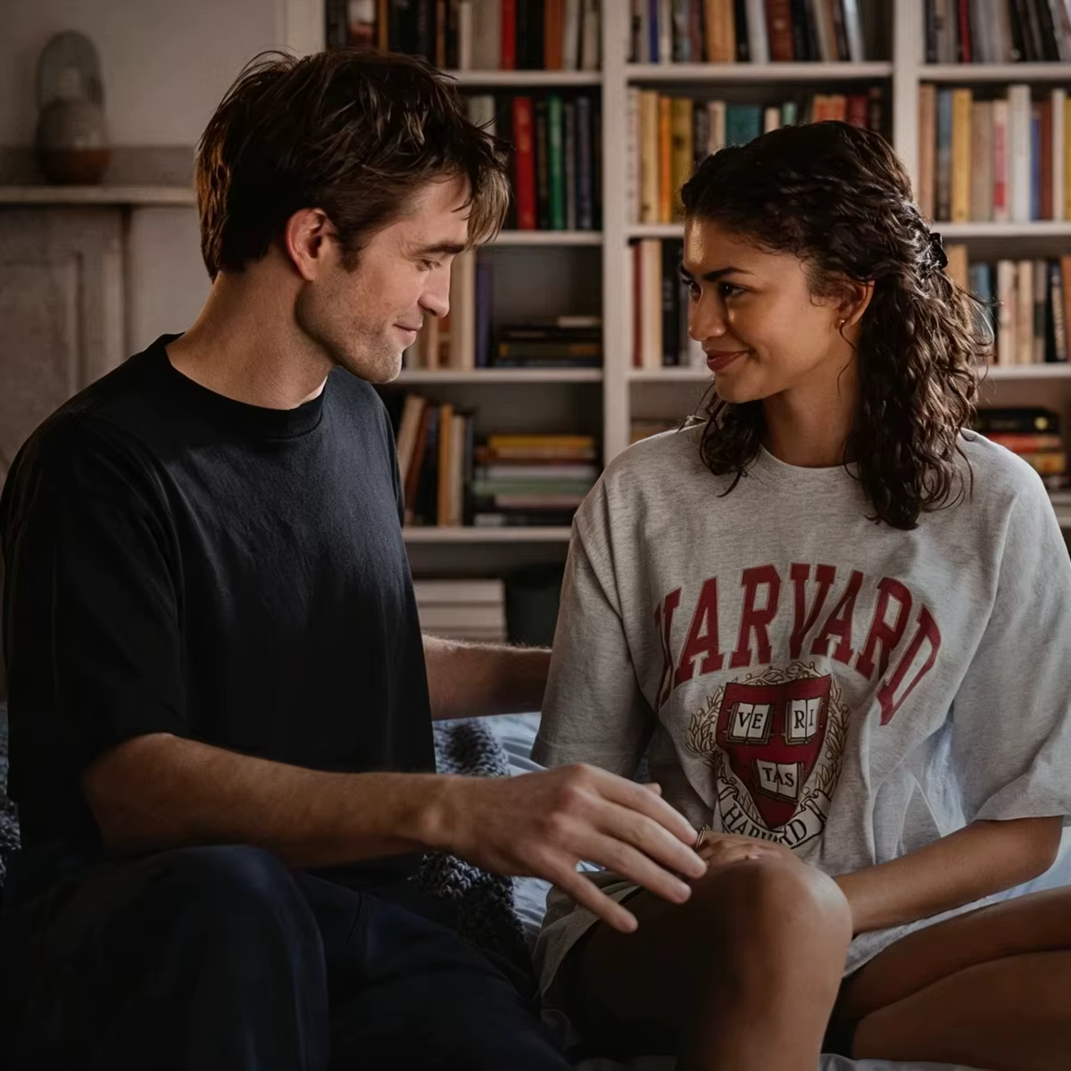 Harvard University - The Drama - Zendaya T-shirt unisexe de style masculin