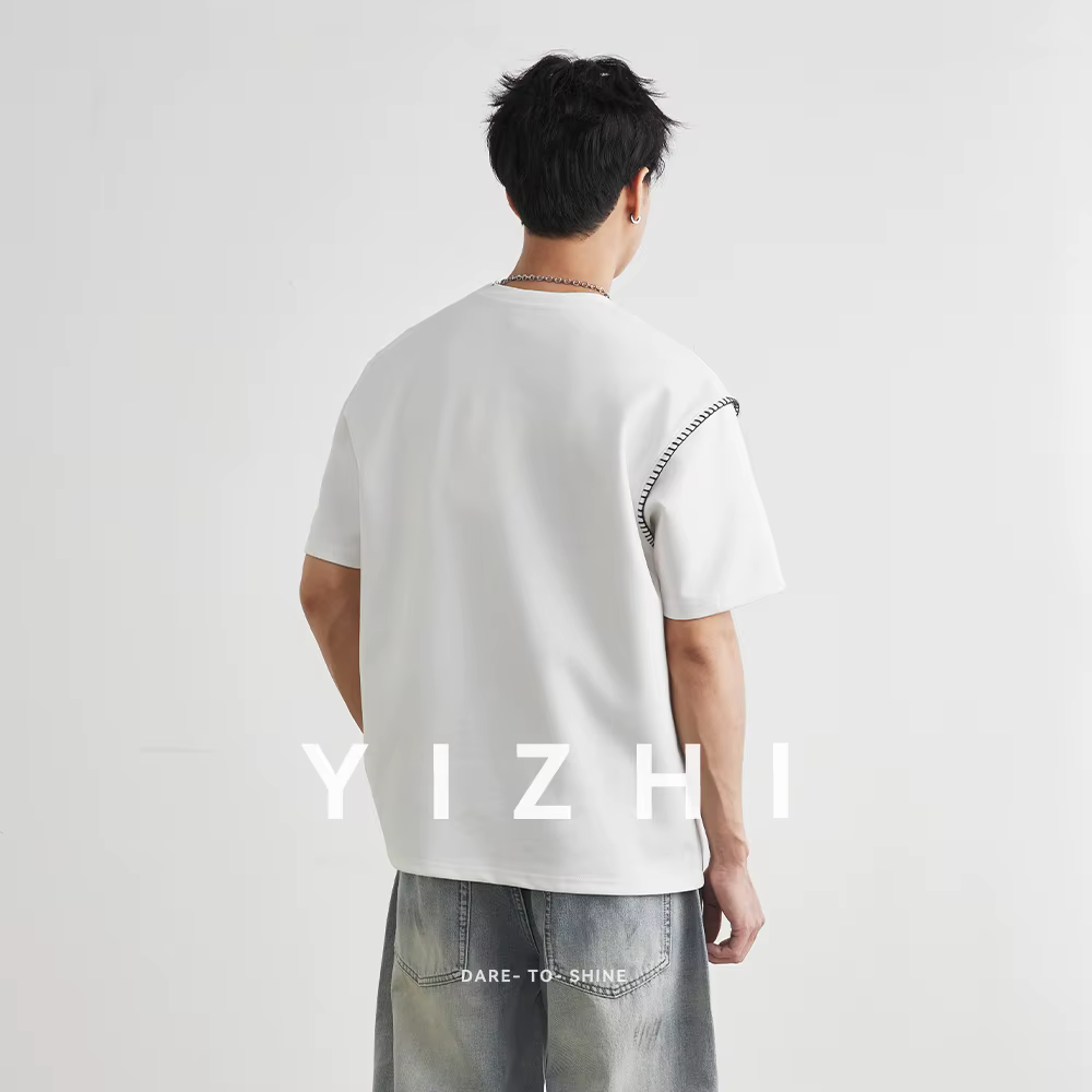 T-shirt Homme Tendance à Manches Courtes avec Détails de Couture