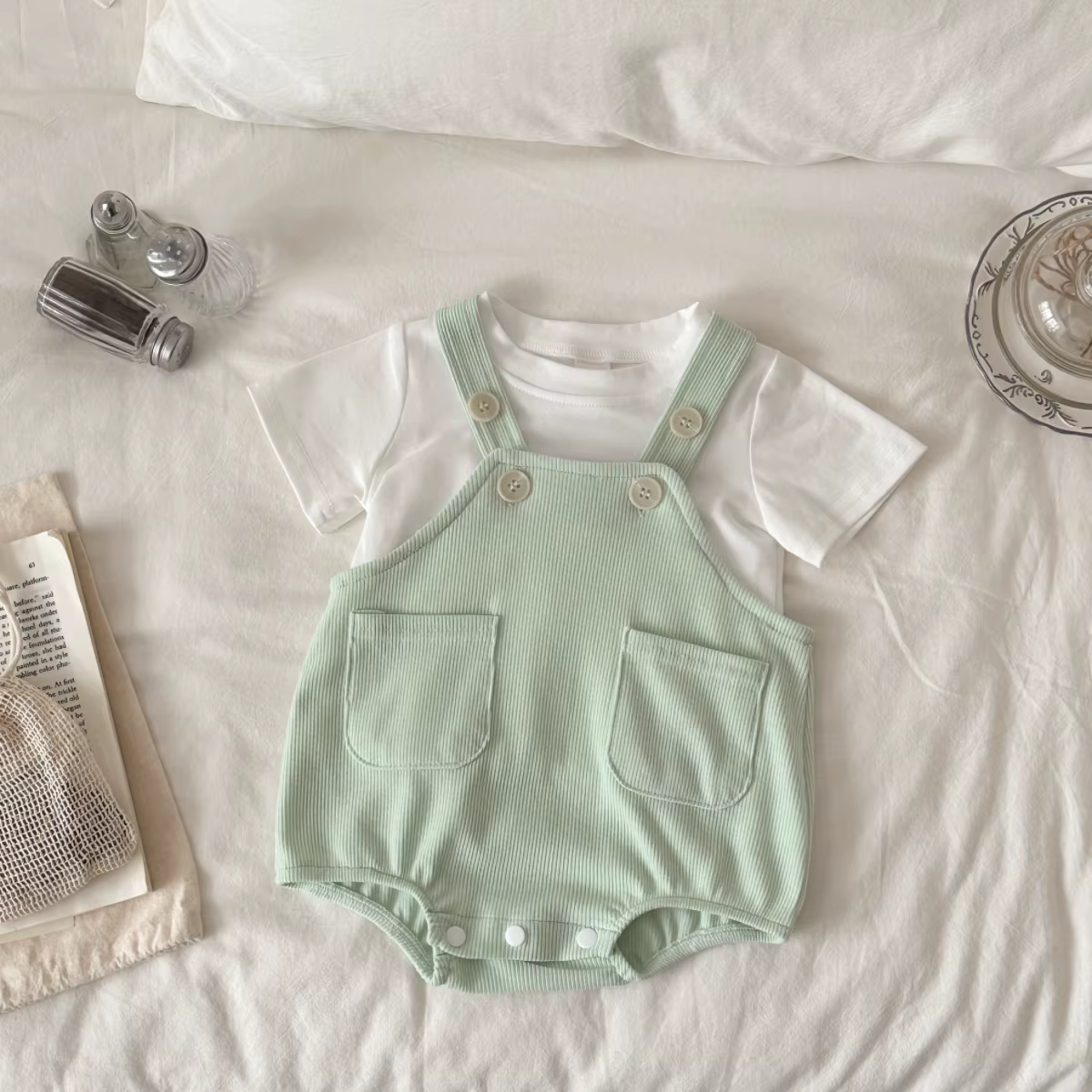 Vêtements d'été pour bébés