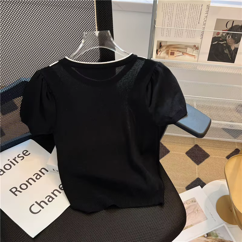 T-shirt tricoté noir à manches courtes pour femmes