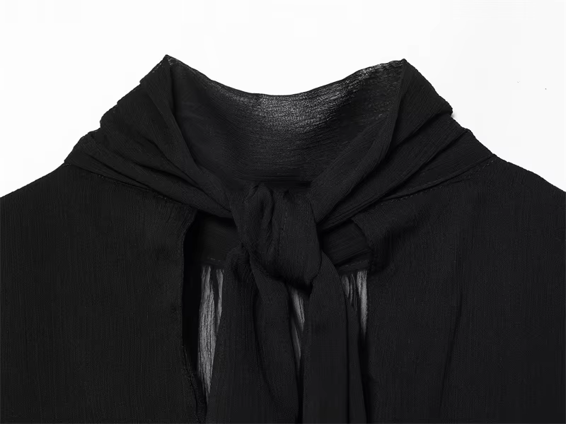 Haut plissé noir sans manches pour femme