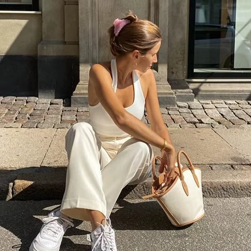Débardeur blanc sexy dos nu pour femme