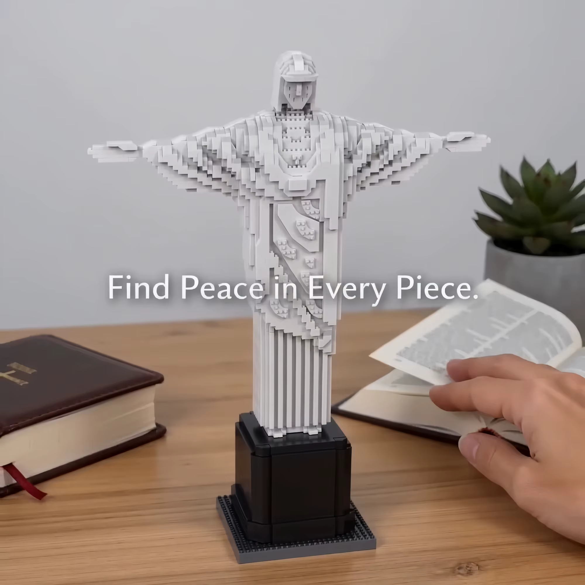 KNEW BUILT Modèle du Christ Rédempteur de 45 cm