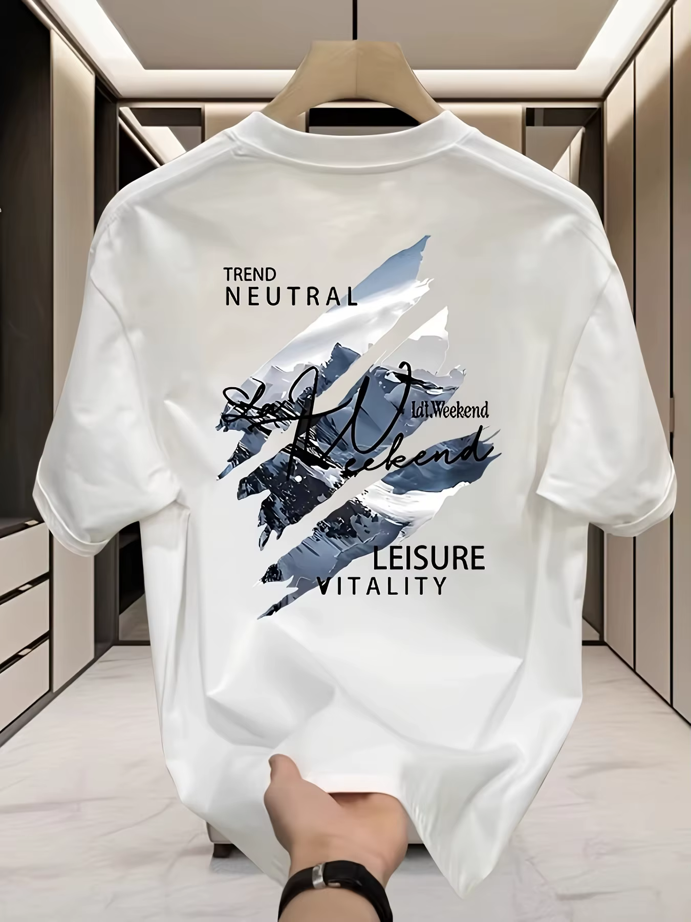 T-shirt pour homme 100% coton avec imprimés de style streetwear estival. Il convient