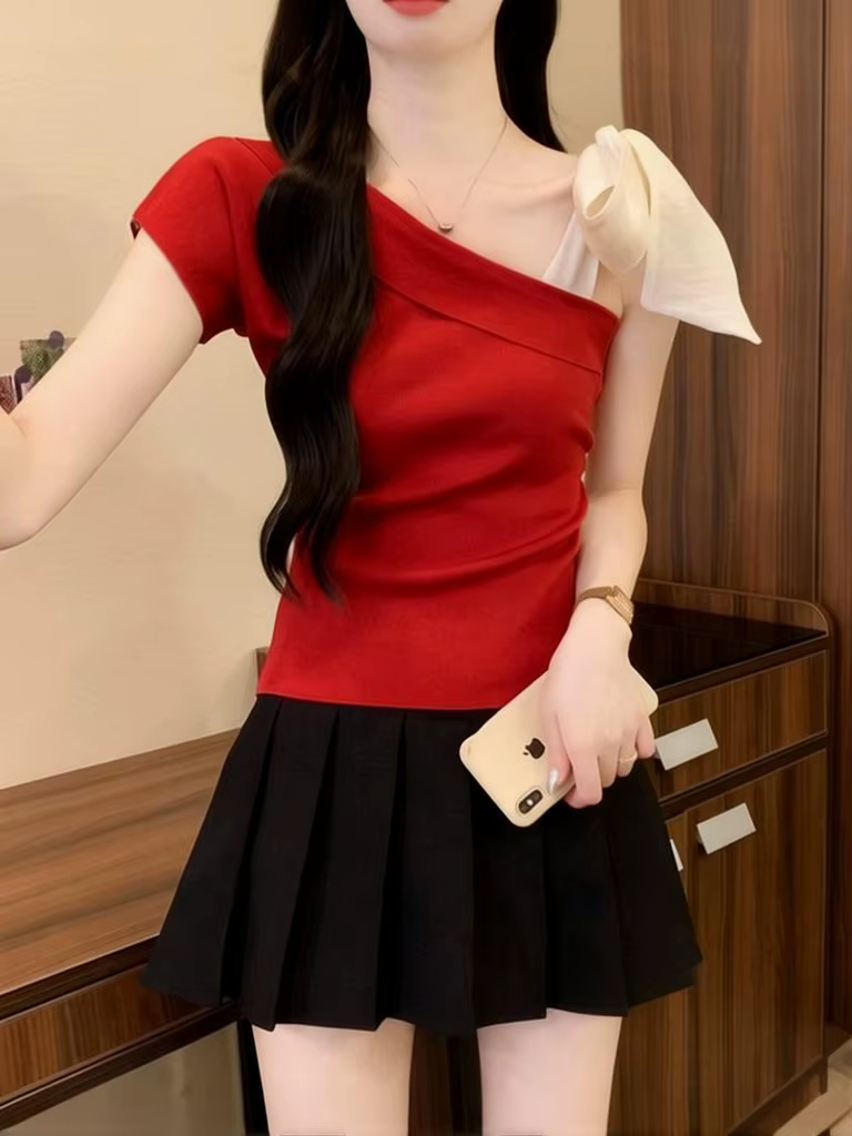 T-shirt élégant en tricot à nœud papillon pour femme