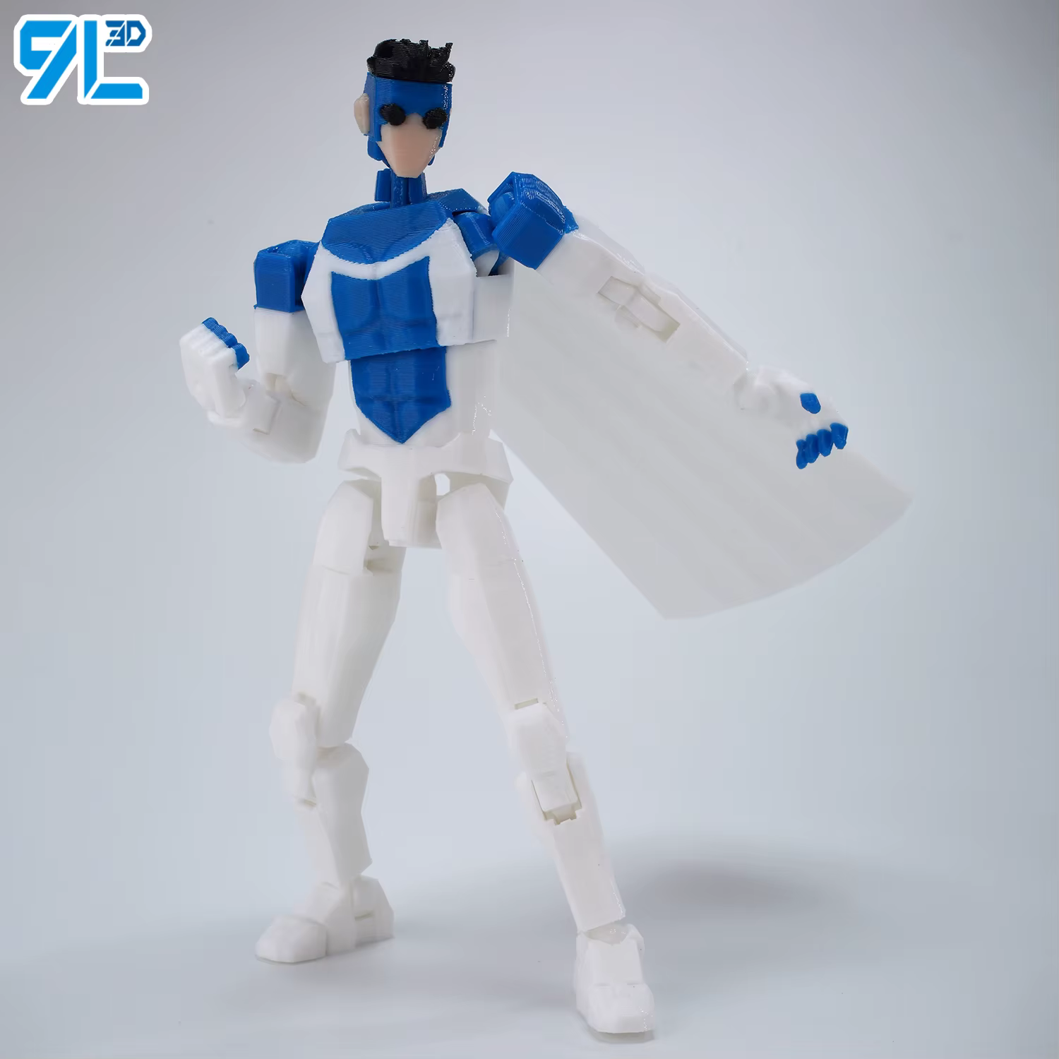 Figurines d'action 3D imprimées multi-articulées 9L3D Titan 13 Lucky Robo