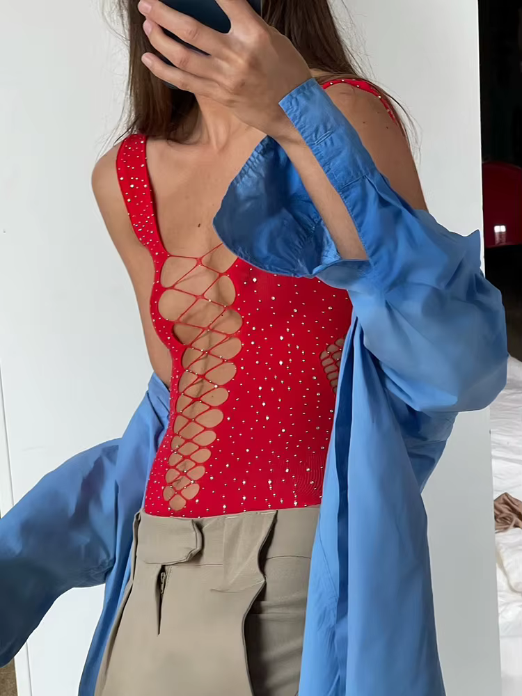 TARUXY diamants sans manches Body Lingerie haut Sexy Femme perceuse chaude col en v profond évider dentelle corps hauts brillant tenue de fête