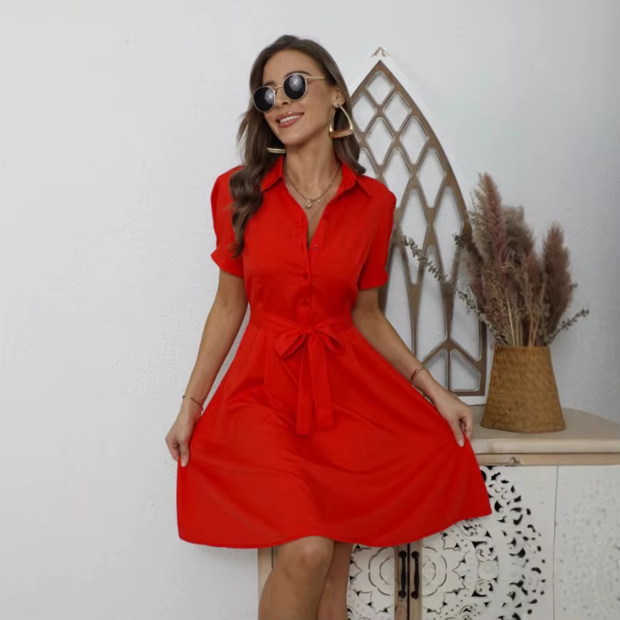 Robe rouge à manches courtes pour femme