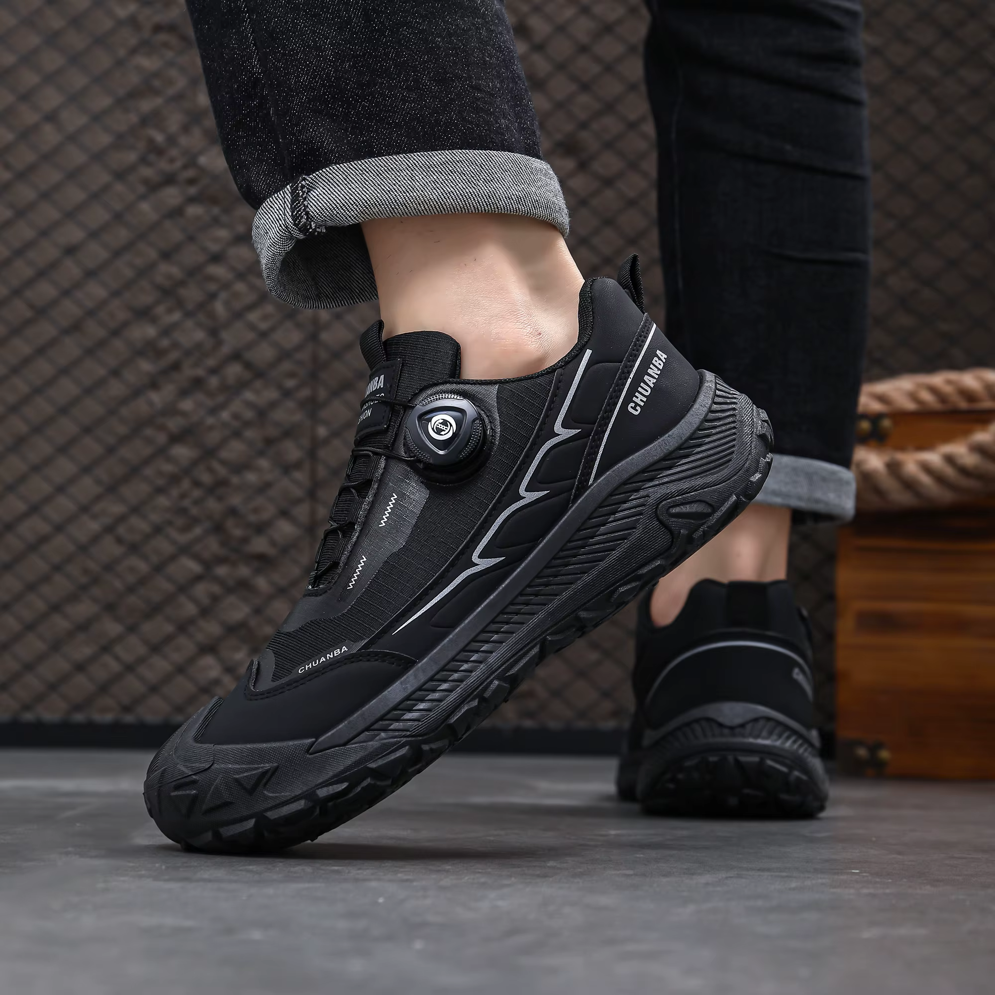 Chaussures de randonnée basses pour hommes, chaussures de sport d'extérieur, respirantes, antidérapantes, résistantes à l'usure, chaussures de randonnée à boucle rotative