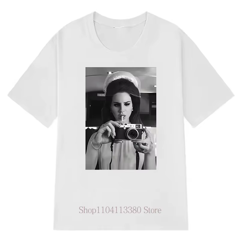T-shirts à imprimé graphique Lana Del Rey