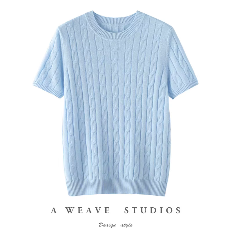 Pull à manches courtes et col rond pour femme