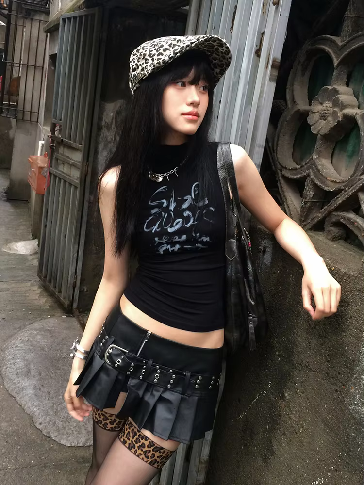 Tonngirls Y2k Vintage débardeurs femmes sans manches imprimé graphique hauts Streetwear années 2000 japonais noir Grunge