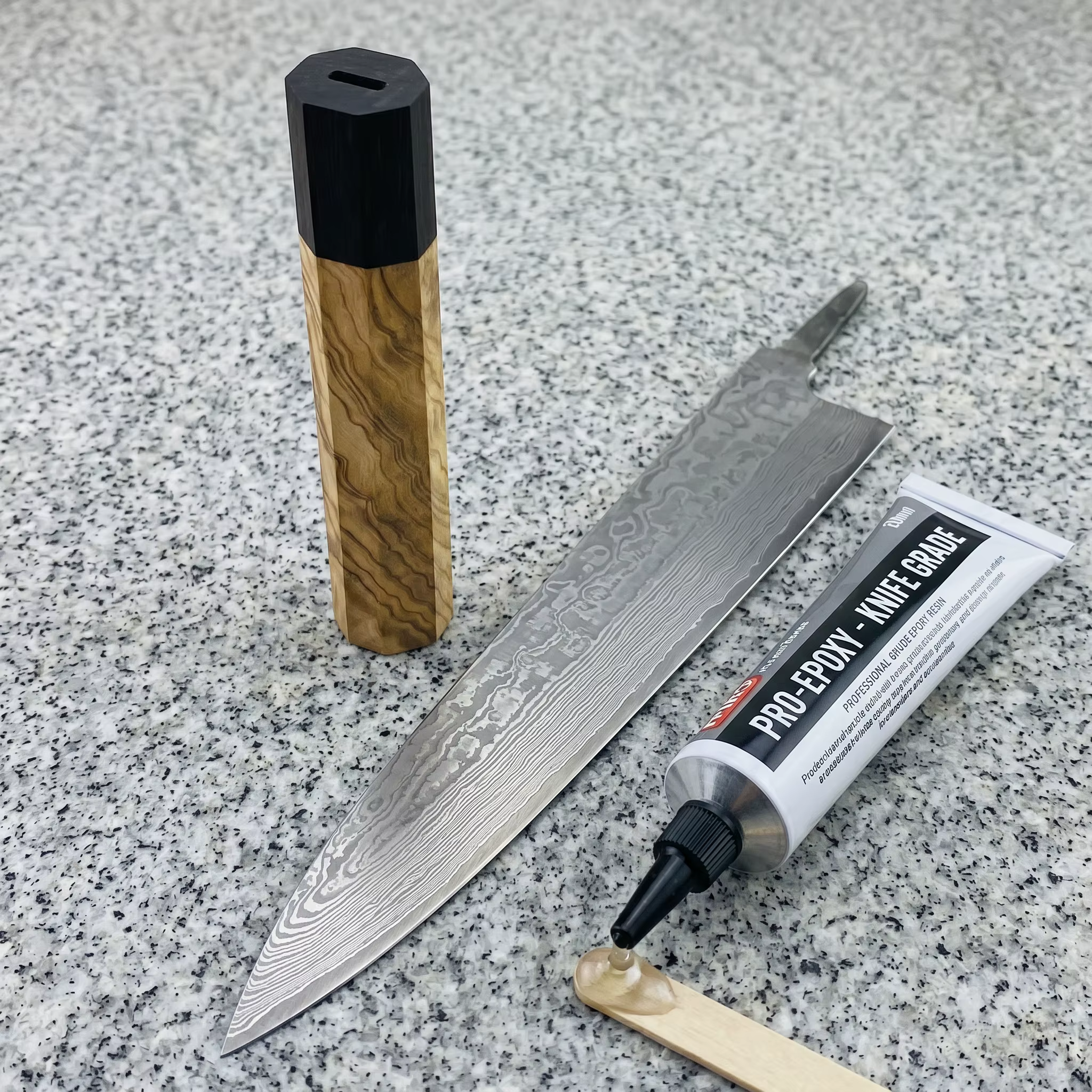 1 pièce Manche de couteau octogonal en bois d'ébène et Kibao rouge pour la fabrication de couteaux de cuisine de style japonais et de couteaux à poisson cru