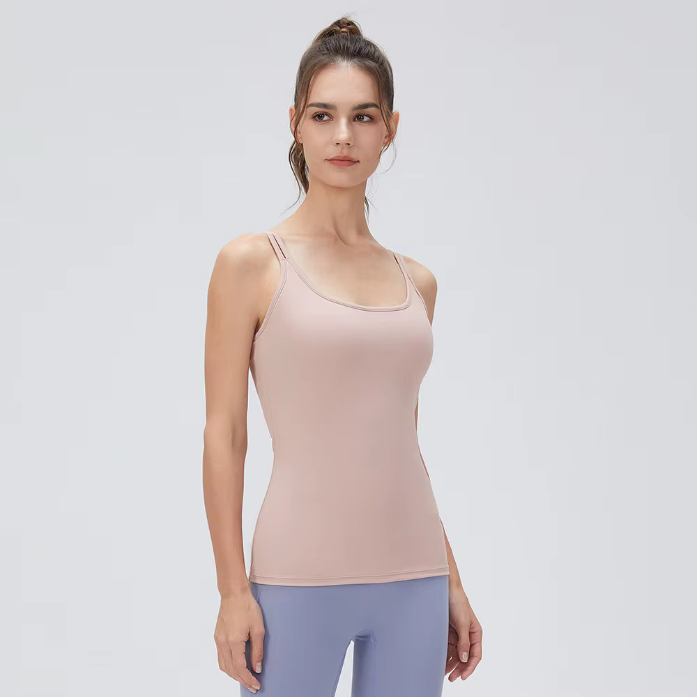 Débardeurs de yoga longs pour femmes avec soutien-gorge intégré
