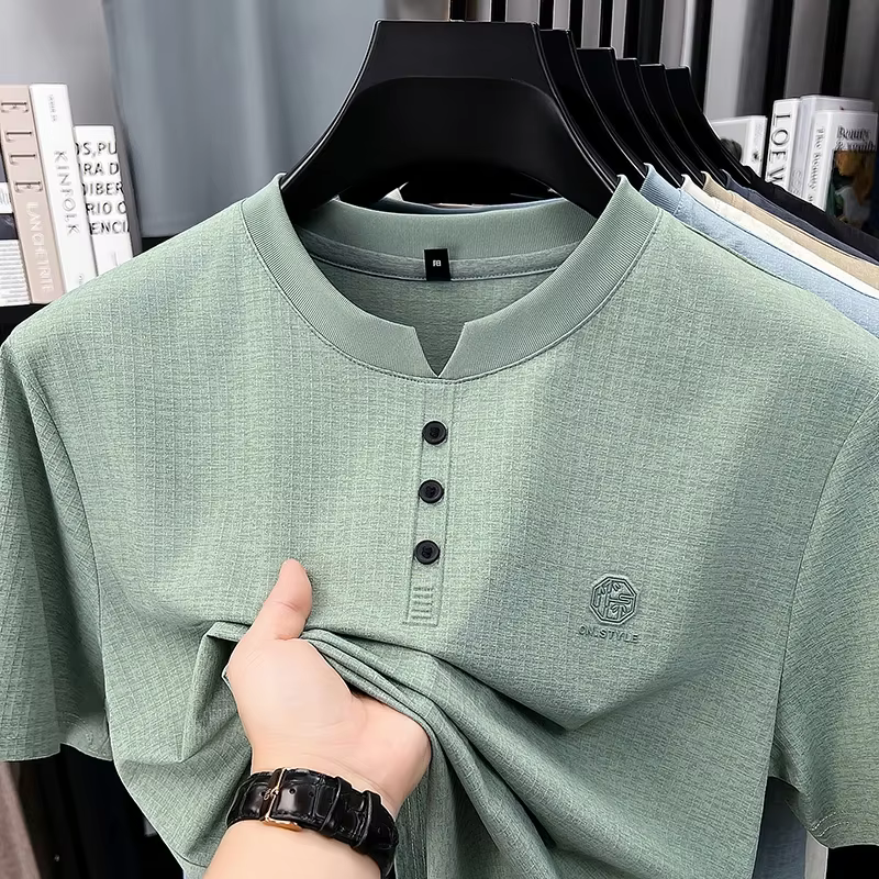 T-shirt à col Henley pour homme avec petit logo