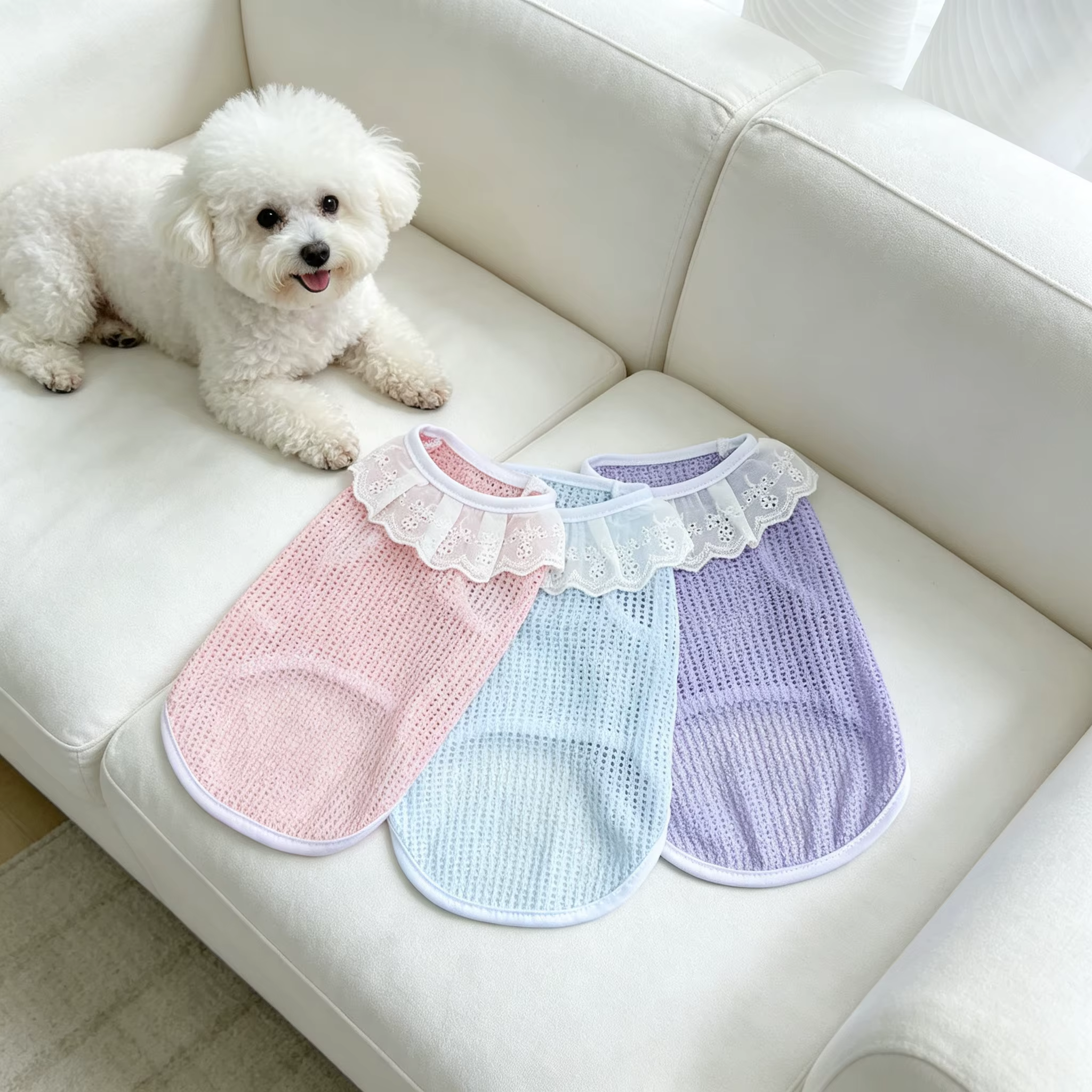 Adorables débardeurs pour animaux de compagnie à bords dentelés