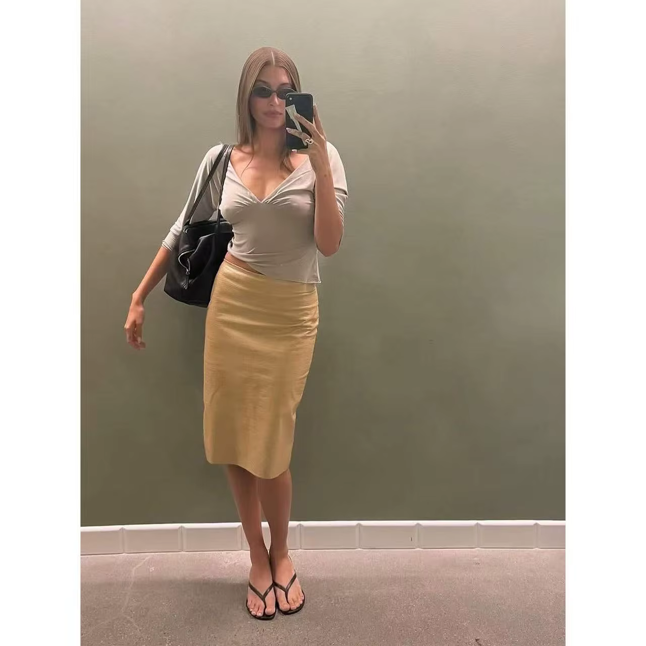 Haut pour femme avec col en V