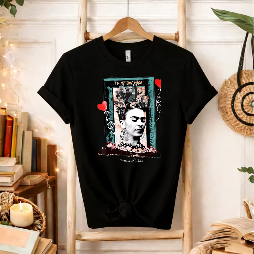 T-shirt Collage « Je suis ma propre muse » Frida Kahlo