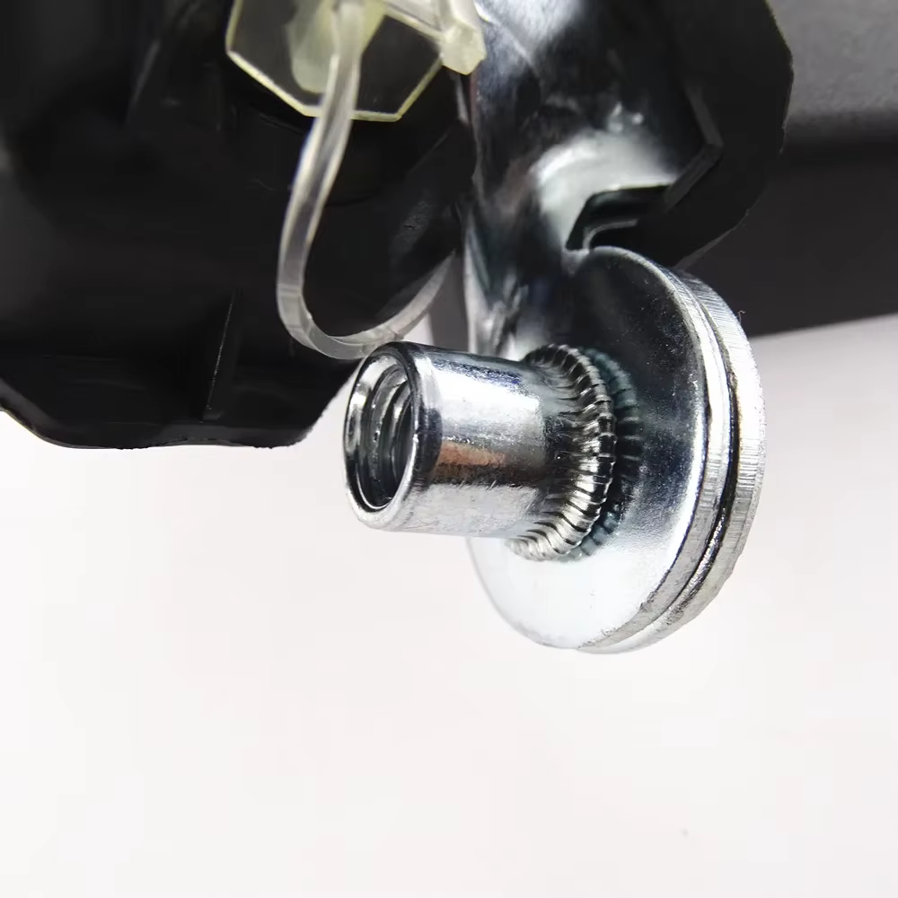 Serrure de hayon 6RU827505C pour Polo 2009-2022