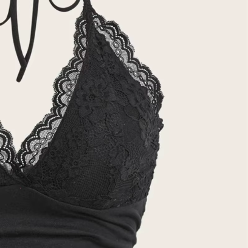 Haut à licou en patchwork de dentelle noire pour femmes