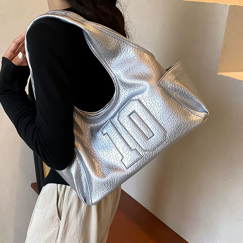 Sac fourre-tout polyvalent pour femme