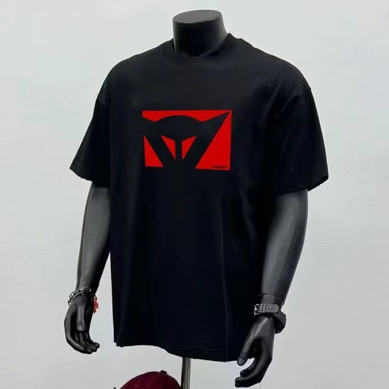 T-shirt noir surdimensionné pour homme