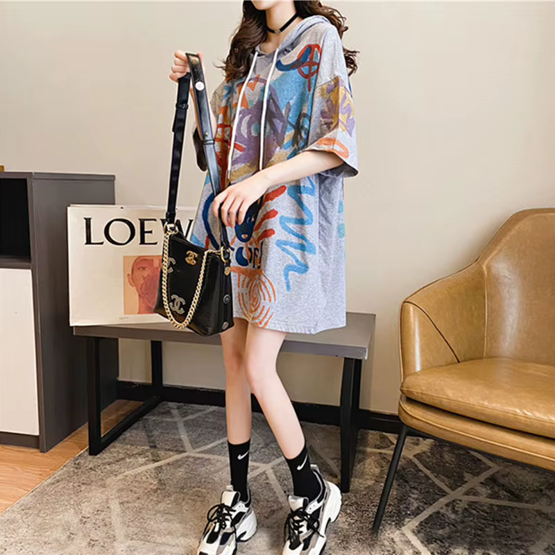 Coréen imprimé ample à capuche T-shirt femme décontracté Streetwear Midi demi manches pulls hauts été mode vêtements pour femmes