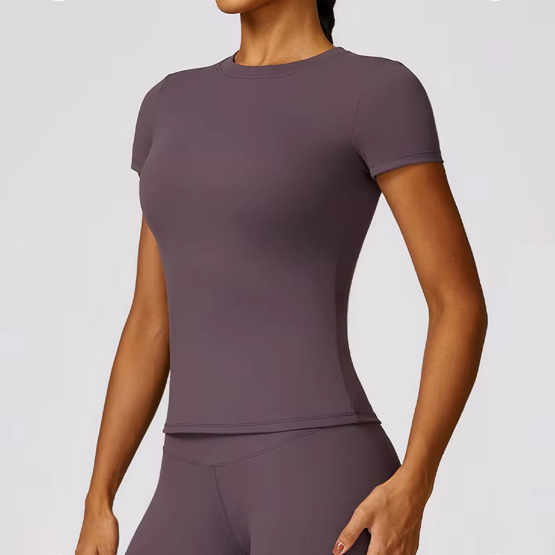 T-shirt de sport à manches courtes pour femmes