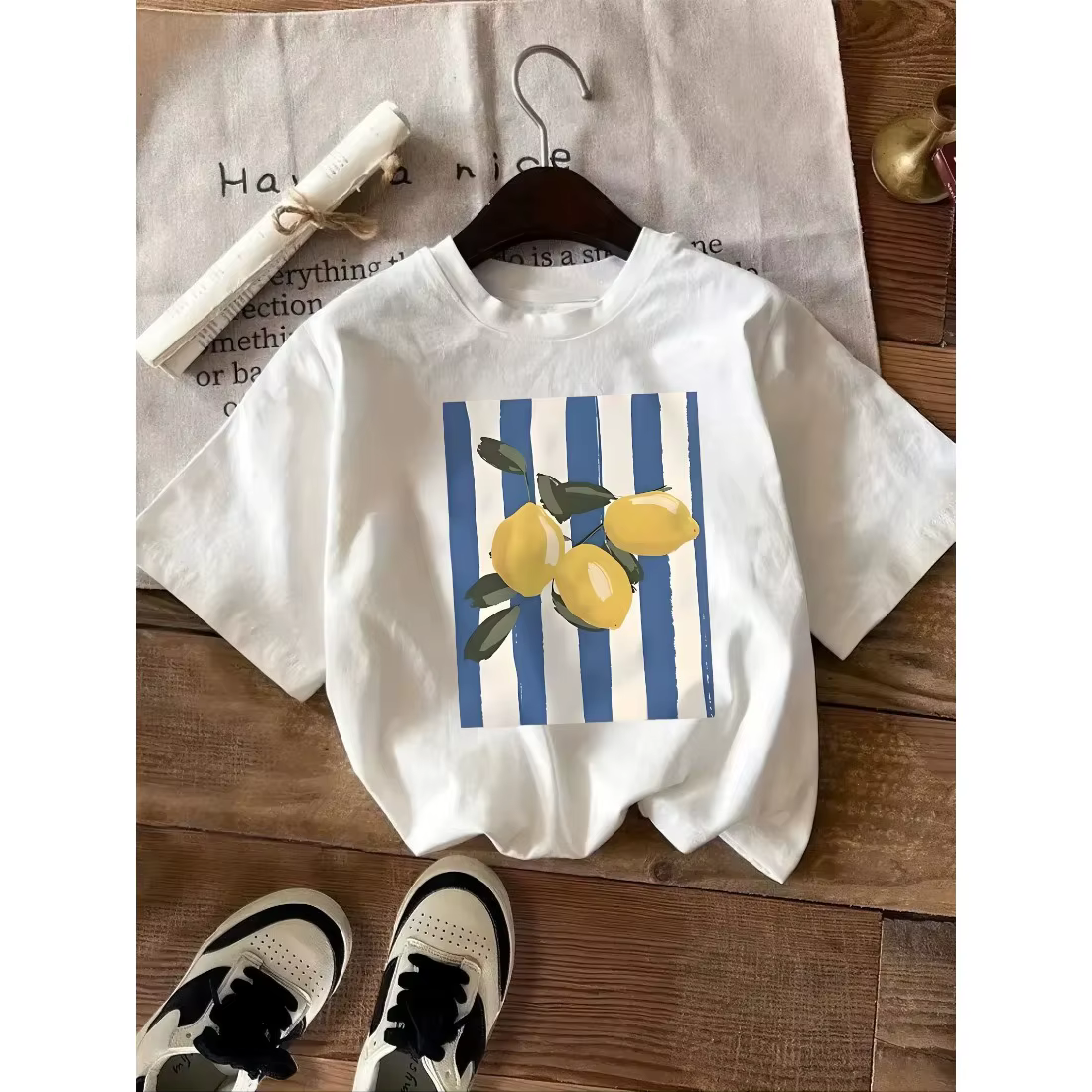 T-shirt à col rond pour enfants