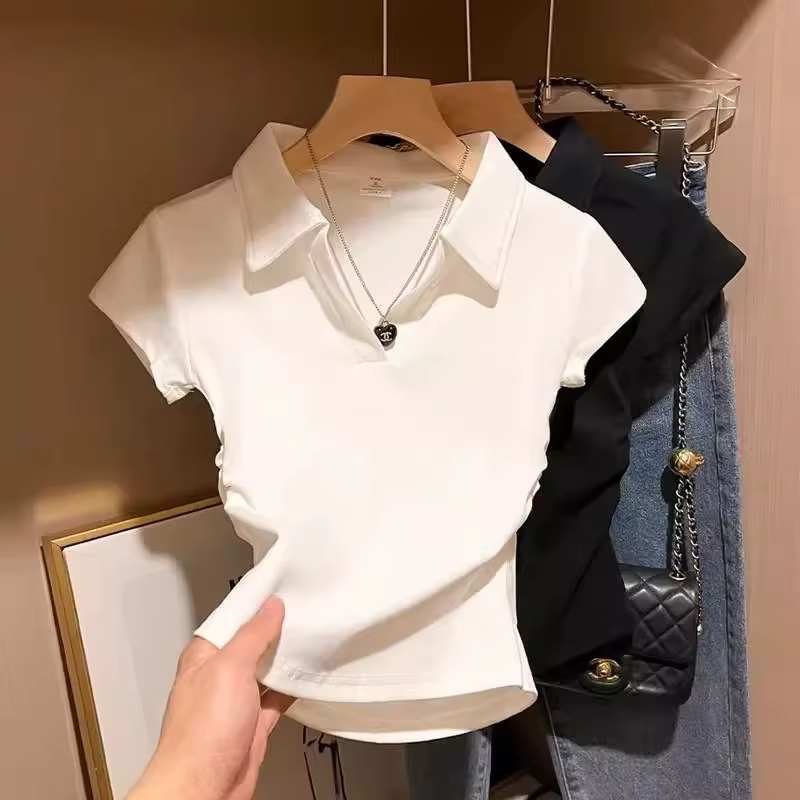 T-Shirt Polo court épicé pour femmes