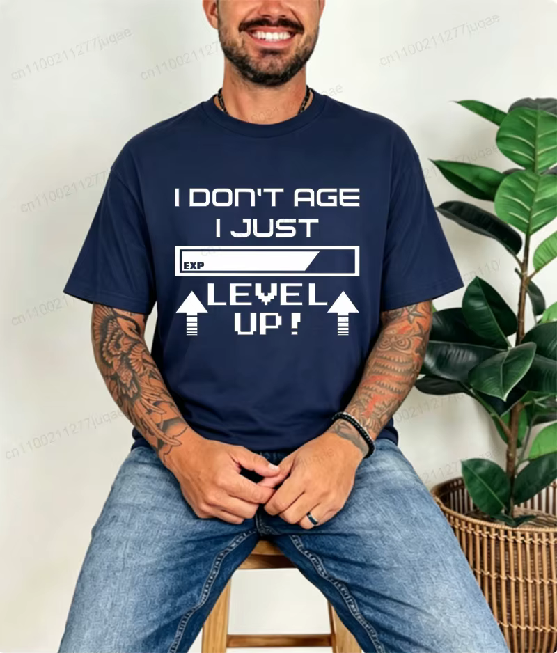 T-shirts drôles « Je ne vieillis pas