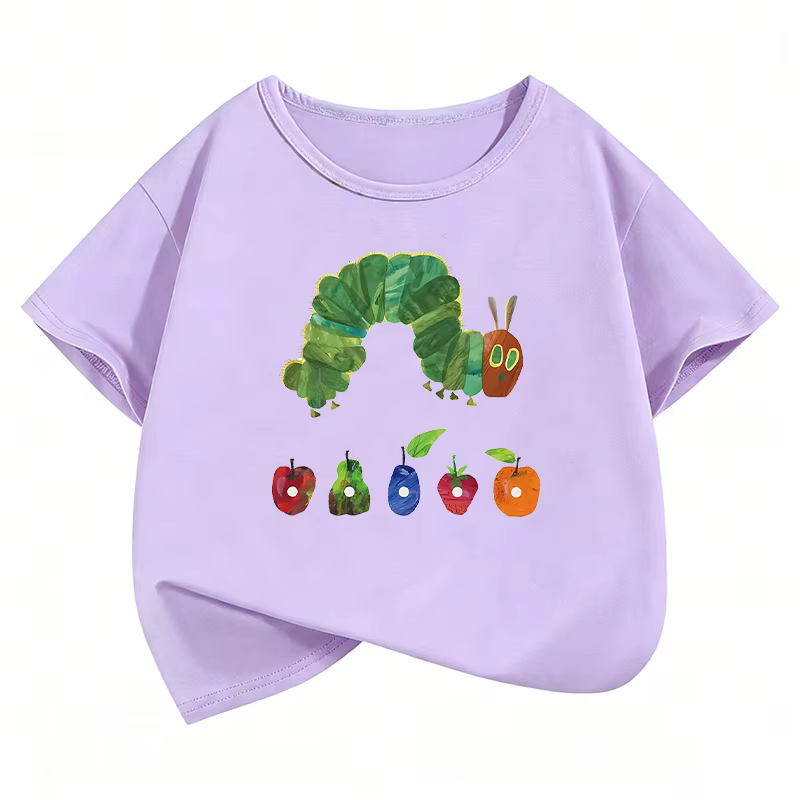 T-shirt imprimé avec motif d'animaux et de fruits