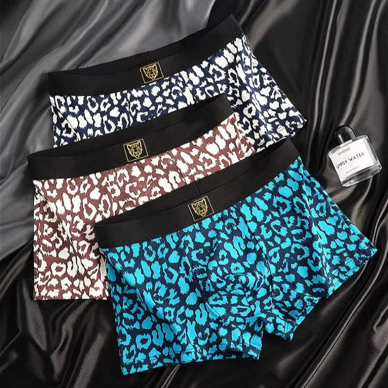 Boxer léopard avec pochette en U pour homme