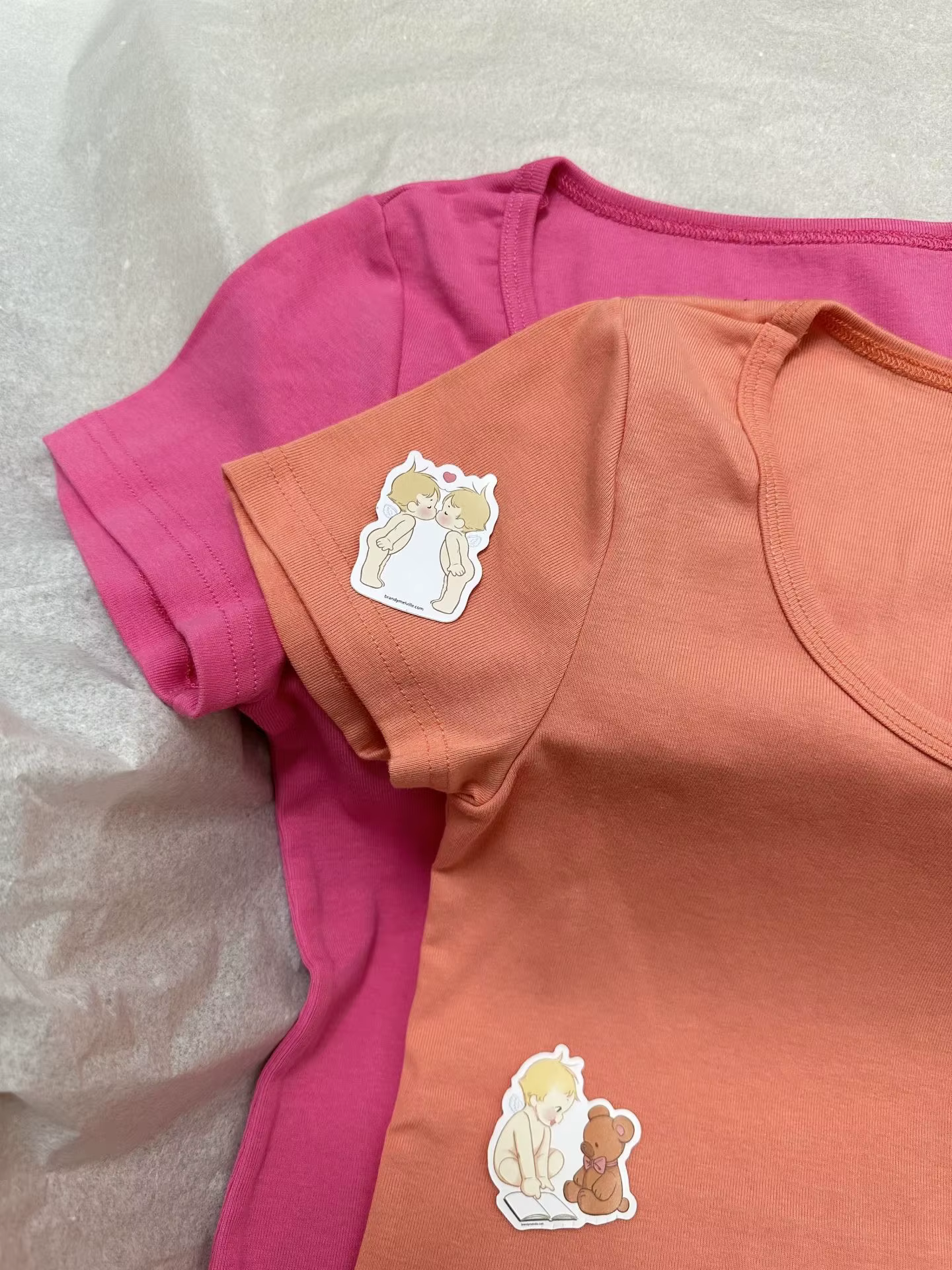 Nouveaux T-shirts Slim Orange Femme Été Col Rond Manches Courtes Coton Décontracté Simple Uni Polyvalent Basique