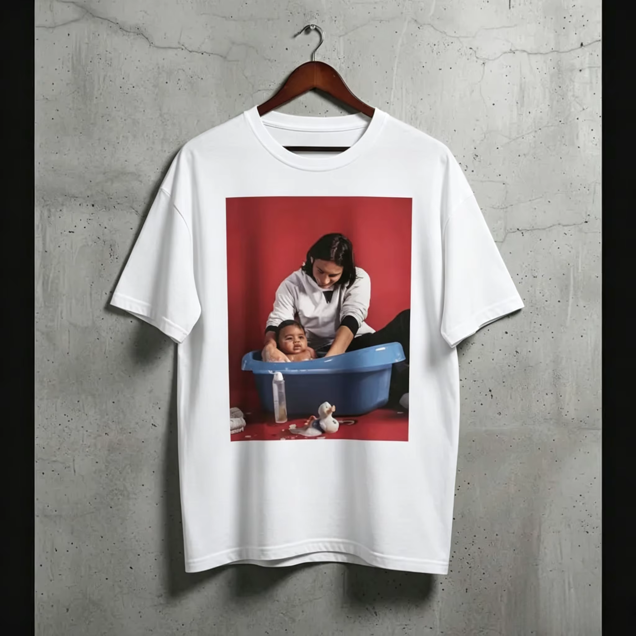 T-shirt avec photo iconique de Messi et Lamine Yamal, t-shirt de légende du football, cadeau pour les fans du Barcelone, t-shirt GOAT du football, t-shirt pour hommes et femmes