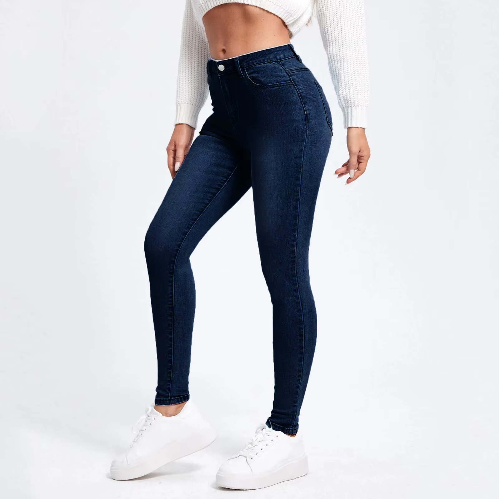 Jean pantalon pour femmes découpé