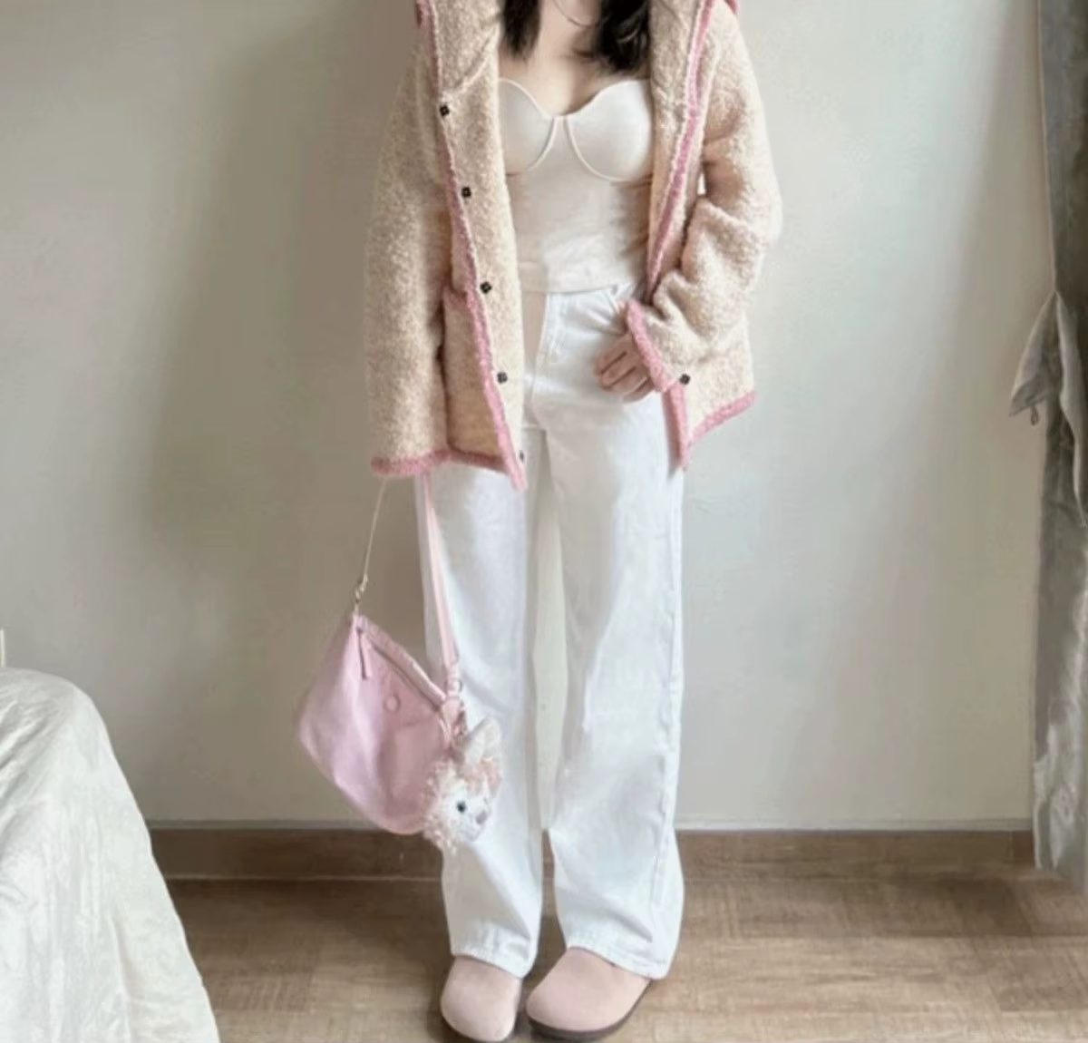 Cardigan tricoté à col bleu marine pour femme